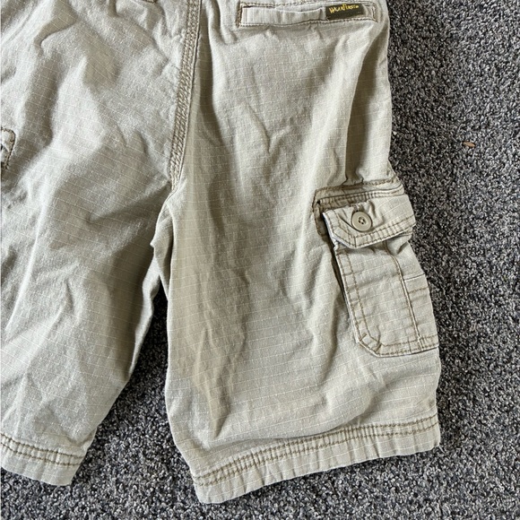 Wear First Boy’s Tan Khaki Cargo Shorts, Size 6 - Picture 11 of 11